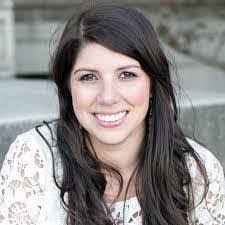 Peggy Gerdes's Instagram, Twitter & Facebook