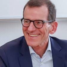 Daniel Asche's Instagram, Twitter & Facebook