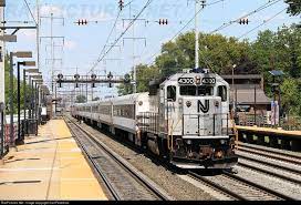Njt 4300 Nj Transit Emd Gp40 2 At Elizabeth New Jersey By Carl Perelman New Jersey Jersey Transitional