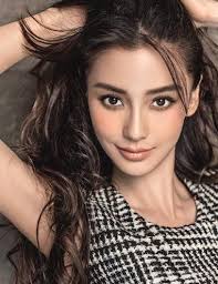 pin by raymond arthur on beguiles brunette beauty asian beauty beauty model