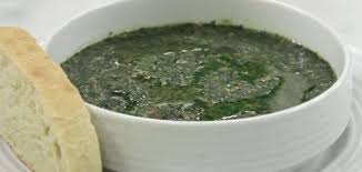 نقوم بعمل خليط من صلصة الطماطم مع الملح والتوابل والثوم المفروم والفلفل الاحمر ثم نقوم بوضع اللحم فيها ونتبلها بها جيدا ونضعها فى الثلاجة. Ø·Ø±ÙŠÙ‚Ø© Ø¥Ø¹Ø¯Ø§Ø¯ Ø§Ù„Ù…Ù„ÙˆØ®ÙŠØ© Ø§Ù„ØªÙˆÙ†Ø³ÙŠØ© Ù…ÙˆÙ‚Ø¹ Ù…ØµØ§Ø¯Ø±