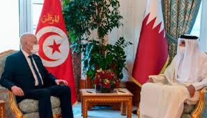 من بين الخيبات التي عرفتها بعد ما انتخبت قيس سعيد أنه لم ينجز أطروحة دكتوراه رغم كل السنين التي مرت عليه و هو في التعليم فاضي شغل. Ø²Ø§Ø± Ù‚Ø·Ø± Ø±Ø¦ÙŠØ³Ø§ Ù„ØªÙˆÙ†Ø³ ÙˆØ¹Ø§Ø¯ Ù…Ù†Ù‡Ø§ Ø±Ø¦ÙŠØ³Ø§ Ù„Ø¬Ù…Ø¹ÙŠØ© Ø§Ù„Ø£ÙˆØ¨Ø²Ø±ÙØ± Ø§Ù„Ø¹Ø±Ø¨ÙŠ Ø£Ø®Ø¨Ø§Ø± Ø³ÙŠØ§Ø³ÙŠØ©