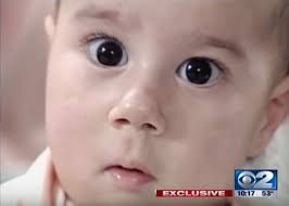 Moren gir fra seg den nyfødte sønnen på grunn av hans handicap