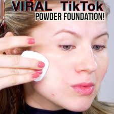 Testing VIRAL & HIGHLY Rated Powder Foundation! I got my hands