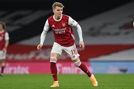 Ødegaard made his debut for strømsgodset toppfotball in april 2014, nearly becoming the youngest player to feature in tippeligaen , and became its youngest goalscorer. B R Football On Twitter Martin Odegaard Makes His Arsenal Debut