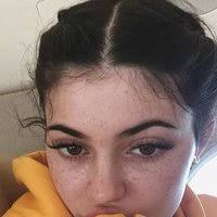 👑Kylie Queen👑 (@kyliequeen___)