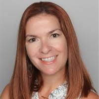 Kari Pace's Instagram, Twitter & Facebook