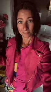 🏡✨ Excited to share that I had the pleasure of representing an amazing set  of buyers in the purchase of their stunning vacation home in York, ME! Not  only is this home