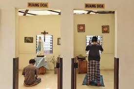 Doa permohonan dalam agama katolik. Doa Katolik Untuk Jual Rumah Cara Menjual Rumah Agar Cepat Terjual Atau Cepat Laku Cara Memasarkan Produk Properti Youtube Pemberkatan Rumah Pemberkatan Rumah Keluarga Andreas Isnu Hardoyo Sabtu 29 Doa