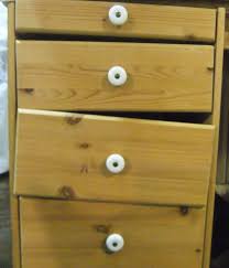 Die rationell schublade von ikea kann man mit einem schraubenzieher leicht von der schiene ich empfehle, eine obere schublade (nicht eingebaute) sich anzusehen, wo sich die nase befindet. Kuchenschublade Organizer Ideen Milt S Dekor