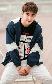 Ca si chi dân lô hi nh xăm la cư c châ t khi mư ng trươ ng giang nha phương ra phim mới. Chi Dan Tin Tá»©c Sá»± Kiá»‡n Hinh áº£nh Má»›i Nháº¥t Saostar Vn