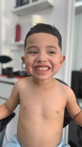 • Nueva session recortándole a mi cliente favorito!! , Muchas gracias dios  por esta bendición, mi compañerito, mi mejor amigo!! Te amo Lolito  🖤🤩💈🔥, #fadekids