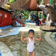 Salah satu wisata yang paling populer saat ini adalah dunia fantasi atau yang biasa disebut dengan dufan. Waterboom Lippo Cikarang Tiket Wahana Juli 2021 Promo