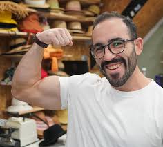 IFBB Pro Mark Cardona and Model Mark Cardona ... #markcardona  #markuzcardona ... #armsworkout #biceps #biceps #bigguns #bodybuilder  #bodybuilding #bodyshape #buffmen #chestday #fitness #gym #hotguys #hotmen  #hotmuscle #instaboy #jackedbiceps #legday ...