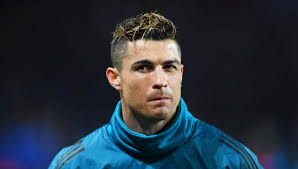 Нападающий «ювентуса» криштиану роналду опубликовал в соцсетях фото с новой прической. Luchshie Foto Krishtianu Ronaldu