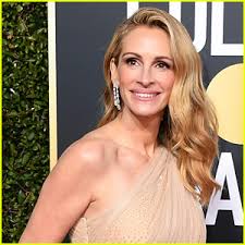 As of 2020, hazel's parents daniel and julia have a joint net worth of around $260 million. Julia Roberts Photos News And Videos Just Jared Page 4