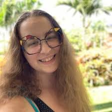 Jennifer Dempsey's Instagram, Twitter & Facebook