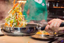 Wenn die pfanne falsch eingebrannt wurde. Angebrannte Pfanne Mit Hausmitteln Reinigen