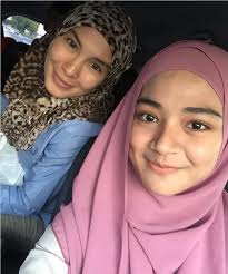 Dia sering mempersoalkan hidupnya kerana dia berasa. Fauzi Nawawi Bersyukur Hana Farisha Raih 10a Keputusan Spm Edisiviral