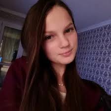 Sam Valencia's Instagram, Twitter & Facebook