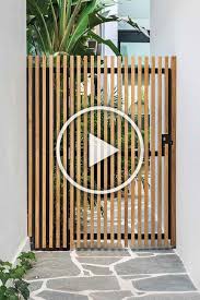 Landschaftsideen Landscapegardendesignplans Landscapegardendesignplans Landschaftsideen In 2020 Gartendesign Ideen Gartenturen Garten