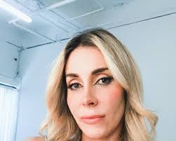 Marta Wray's Instagram, Twitter & Facebook