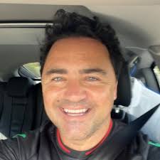 Ricardo Burgos (@RiBurgos)