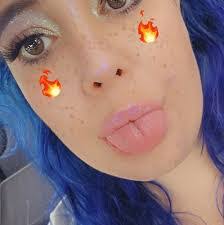 Cara Odell's Instagram, Twitter & Facebook