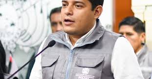 Bolivia Ministro le dice masista a un alcalde de Chile. El ministro de  Justicia, #ÁlvaroCoímbra, dijo este jueves que el alcalde del municipio  chileno de #Colchane, Javier García, es del Movimiento Al