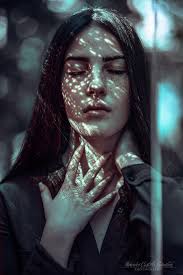 A touch of silver around the eyes ✨✨ Inspired by: Anastasia Carnahan Penny  Walsh Cedrone