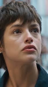 Terra e Paixão: Irene mata Sidney esfaqueado e pede ajuda para esconder  corpo