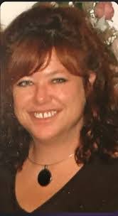 Rachel Shell's Instagram, Twitter & Facebook