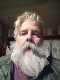 I need help. I'm not to blame for my circumstances. I need help. DM me and  render assistance. I'm not here to argue, I'm here to get some human  dignity, which we