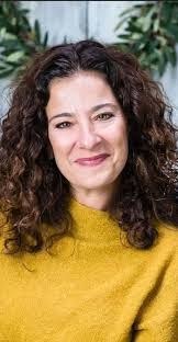 Kimberly Salomon's Instagram, Twitter & Facebook