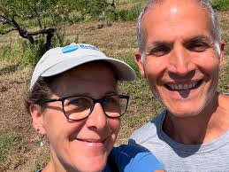 Voila! Glenn (left) and Redeemer (right). Sooooo looking forward to eating  these local, whole grain, regenerative, organic beauties!!!