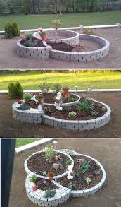 Aiuola In Pietra Idee Giardino Aiuola Idee Di Giardinaggio