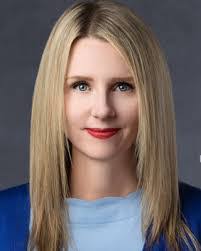 Victoria Kearney's Instagram, Twitter & Facebook