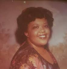 Bobbie Arthur's Instagram, Twitter & Facebook