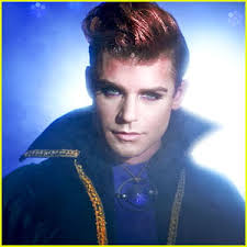 Garrett Clayton & Ashley Argota 'Put a Spell