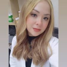 Lilian Gomez's Instagram, Twitter & Facebook