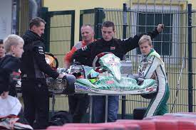 Official account of f1 legend michael schumacher. Michael Schumacher Freund Von Mick Schumacher Uber Den Gesundheitszustand Der Formel 1 Legende Express De