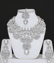 Heavy Exclusive Indian Fashion Jewelry Set With Diamond Look A Like Sparkling Stones Indian Jewelry Sets Indian Jewelry Fashion Jewelry Sets