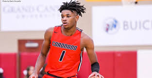 Chet holmgren counted only four players on the opposing team. Chet Holmgren Minnehaha Academy Center Bk