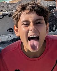 Samantha Caesar (@samanthacaesar) • Instagram photos and videos