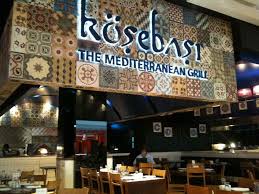 مطعم كوشي باشي يكافئ الزبائن الذين يتجاهلون هواتفهم الذواقة