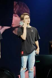 Jin 2 Lys Tour In London Kim Seokjin Worldwide Handsome Bts Concert