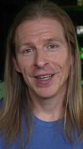 Kenneth Glanton's Instagram, Twitter & Facebook