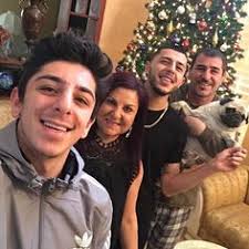 Faze Rug Net Worth 2018 How Rich Is The Gamer Actually Gazette Review Youtube Stars Youtube Kids Actress Christina
