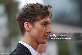 Megan Washington and Nick Waterman arrives for the 30th Annual ARIA... News  Photo