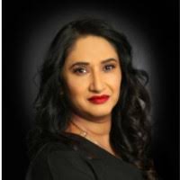 40+ perfiles de «Shania»